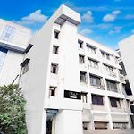 Collection O Bkc Santacruz East