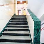 Fabhotel Cruz Royale - Nr- Bandra West