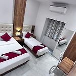 Hotels Heraa International