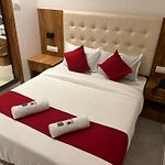 Hotels Heraa International