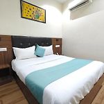Deluxe Residency Nr- Mumbai International Airport