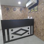 Deluxe Residency Nr- Mumbai International Airport