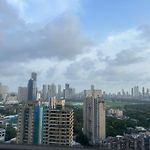 Cityview Room In Worli High-Rise