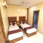 Aster Hotel Near Mumbai Airport