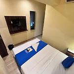 Hotel Signature Inn