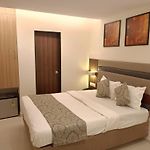 Shahi Corporate Hotel,Near Mumbai International Airport T-2