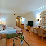 The Orchid Hotel Mumbai Vile Parle