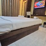 Hotel Avone Near T2 International Airport Mumbai