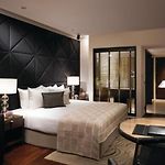 Taj Lands End