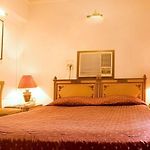 Benzy Palace