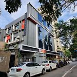 OYO Townhouse 334 Supreme Hotel Cuffe Parade