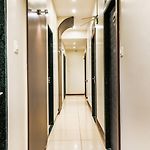 Fabhotel Adore Inn