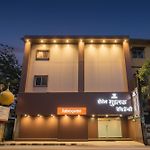 Fabhotel Good Luck Residency