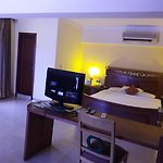Capital O 48073 K Star Hotel