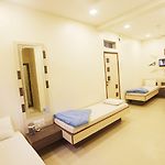 Hotel Al Moazin