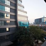 Fabhotel Admiral