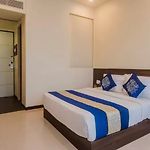 Hotel Aura