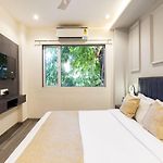 Hotel Classio Andheri - Near Dn Nagar Metro Station
