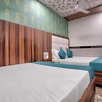 Hotel Tip Top Residency
