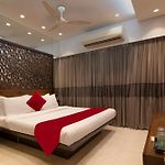 Theory9 Premium Service Apartments Khar