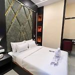 Sky Suites By Glitz Hotels Nr Internatinational Airport Mumbai