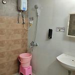 Ivory Room, Ac, Smart Tv, Ensuite, Independent Homestay