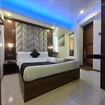 Glitz Hotels The Rio - Nr Solitaire Corporate Business Park