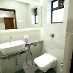 Metro Host Inn