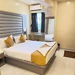 Sahara Inn