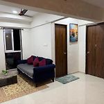 Luxury Haven-Ocean Breeze 3 Bhk Apartment