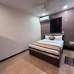 Hotel Sunshine Airport