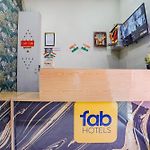 Fabhotel The United
