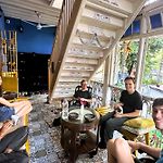 Gosolo Stays Bandra Hostel