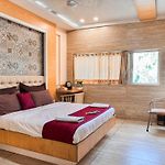 Hotel Neelkamal