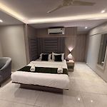 Hotel Kurla Suites