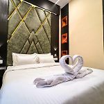 Hotel Sky - Chakal By Glitz Hotels