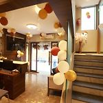 The Bohoo 99 Nr Mumbai International Airport