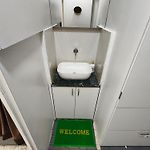Sahar Ac Dormitory - Andheri - Near Mumbai International Airport - Male Guest Only