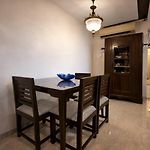 Pet Friendly Spacious 3 Bhk Penthouse