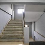 Glitz Saineel Executive Near Juhu Beach