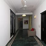 Hotel O Royal Grand Near Chhatrapati Shivaji International Airport
