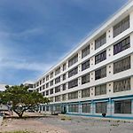 Townhouse Royal Palms Hotel - Lily Collection