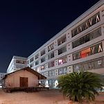 Townhouse Royal Palms Hotel - Lily Collection
