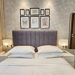 Lite Stays - Powai