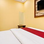 Fabhotel Aai Om Residency