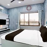 Fabhotel Hans Residency