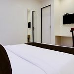 Hotel O Golden Star