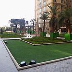 Connekthomes - 5 Star 3Bed3Bath Luxury Pool, Gym Near Airport Bkc