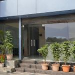 Townhouse Lbs Road Bkc Formerly Royal Palace