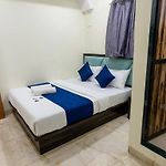 Hotel Glow Star - Near Csmt Railway Station & Hajj House - South Mumbai